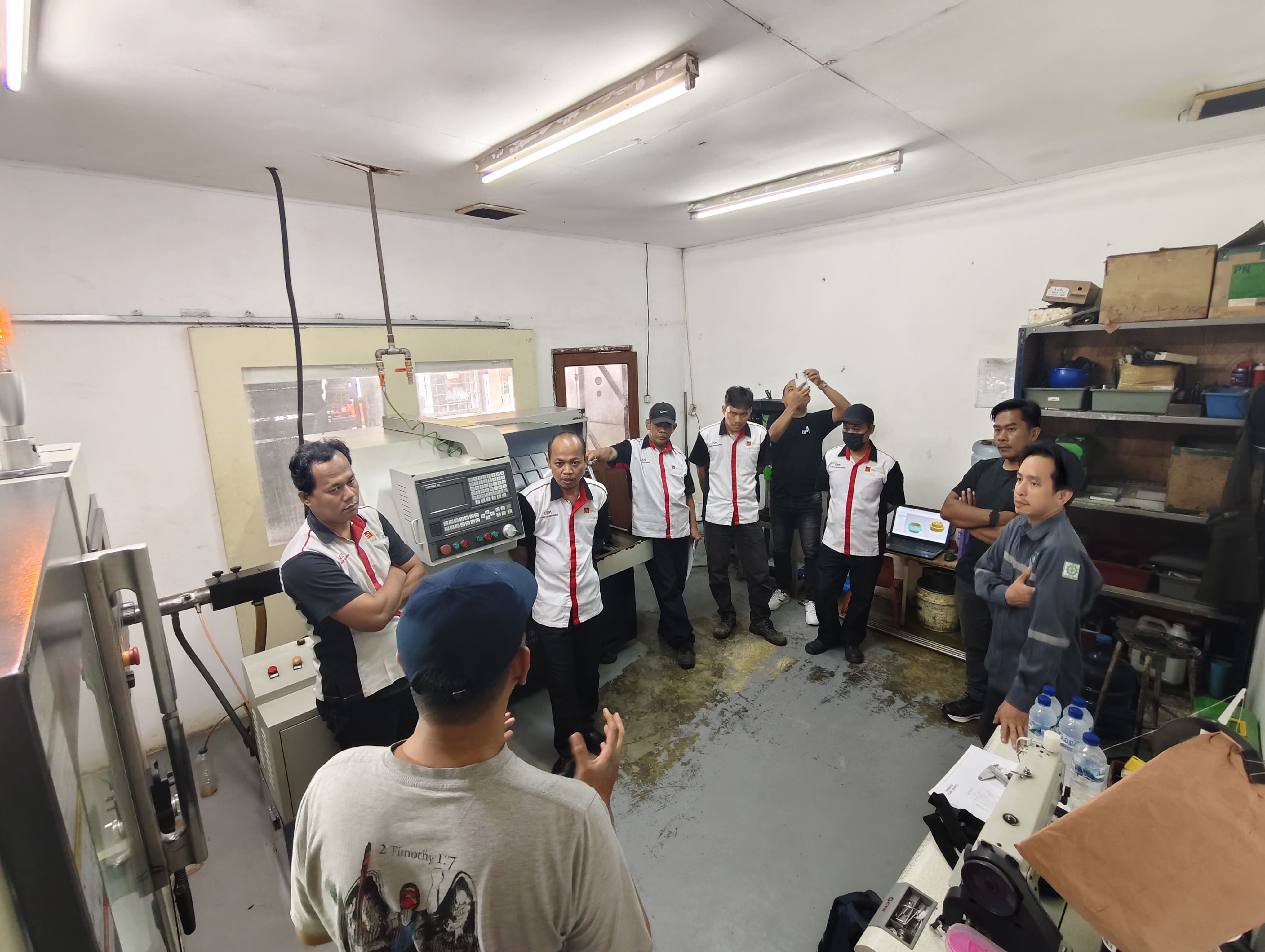 Repair machine CNC at PT Usaha Saudara Mandiri